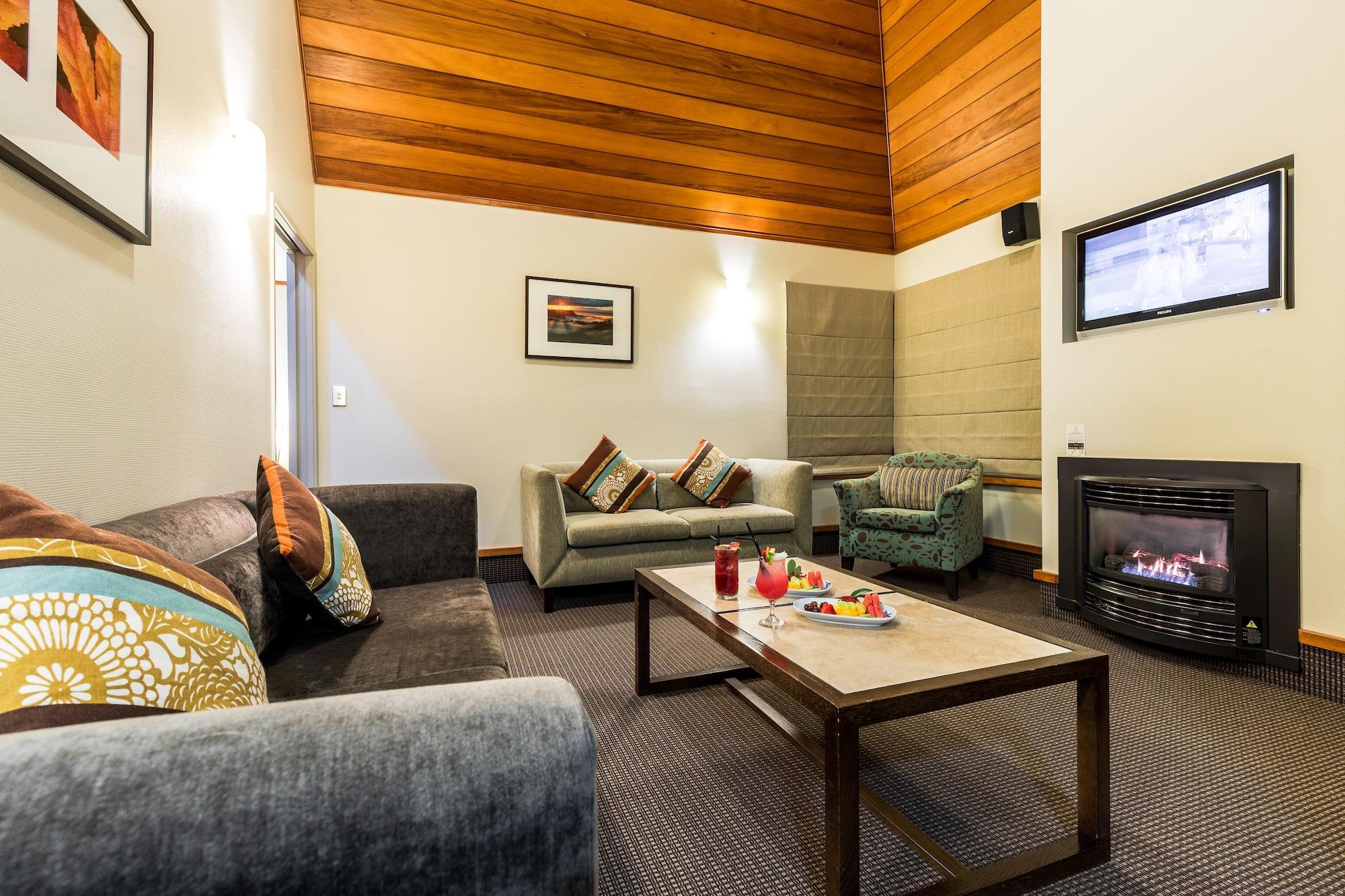 Distinction Te Anau Hotel & Villas Zewnętrze zdjęcie