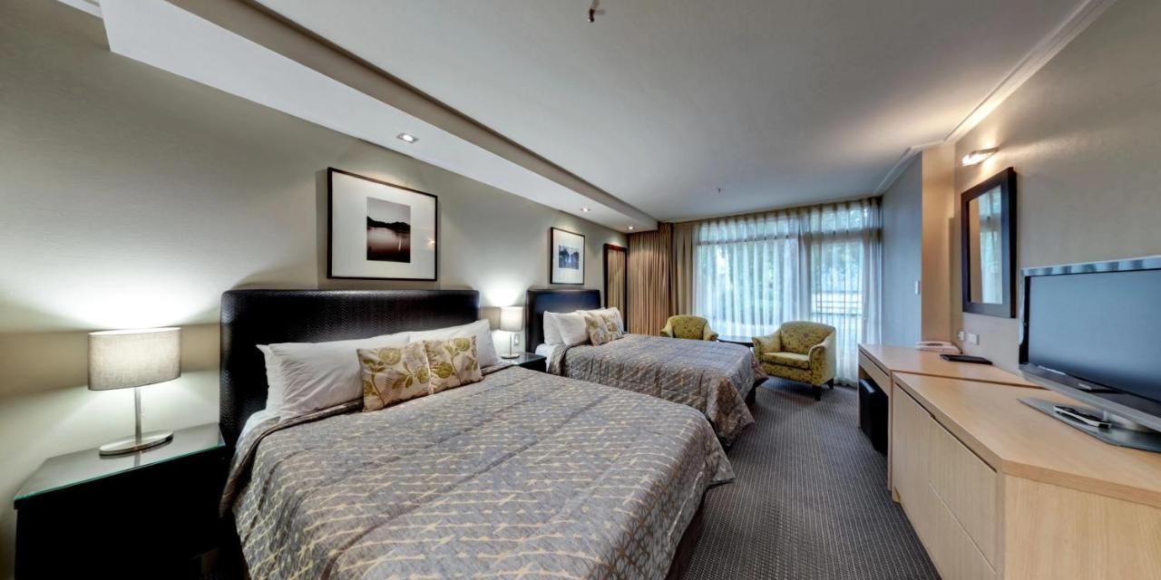 Distinction Te Anau Hotel & Villas Zewnętrze zdjęcie