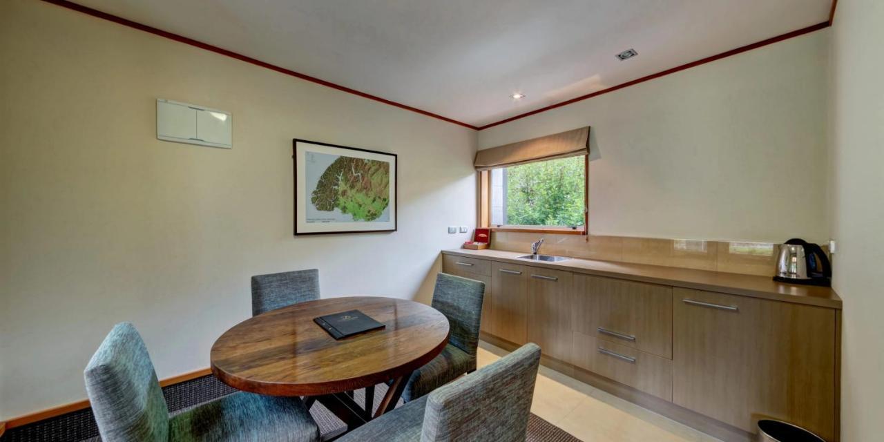 Distinction Te Anau Hotel & Villas Zewnętrze zdjęcie