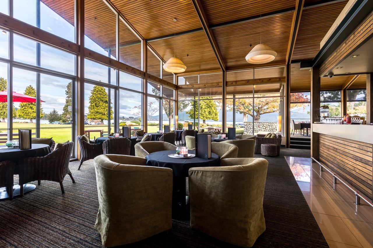 Distinction Te Anau Hotel & Villas Zewnętrze zdjęcie